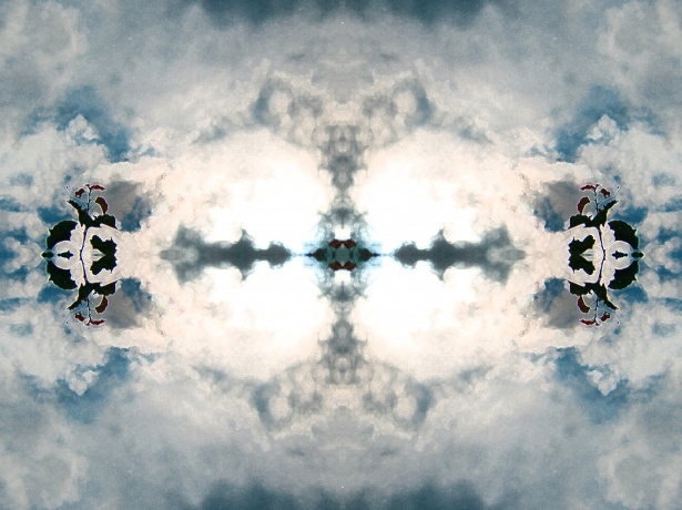 gloomy-cloud-and-silhouette-pattern