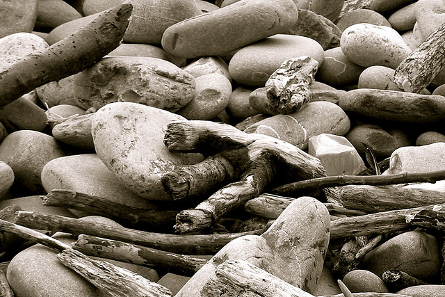 Sticks-and-Stones-Soren-Palmer